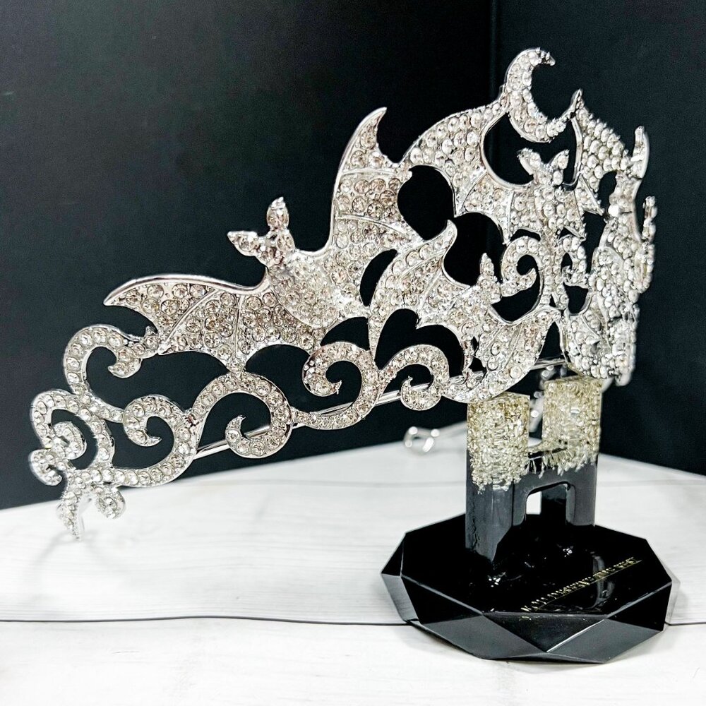 Vampire Bat Crown, Crystal crown, Witch crown, Evil queen crown, Silver crown - Picture 8 of 9